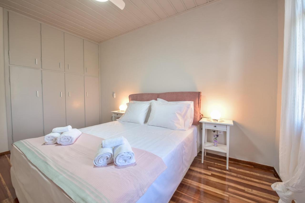 Alexandre Maison Beachfront Gialova Vacation Home Zewnętrze zdjęcie