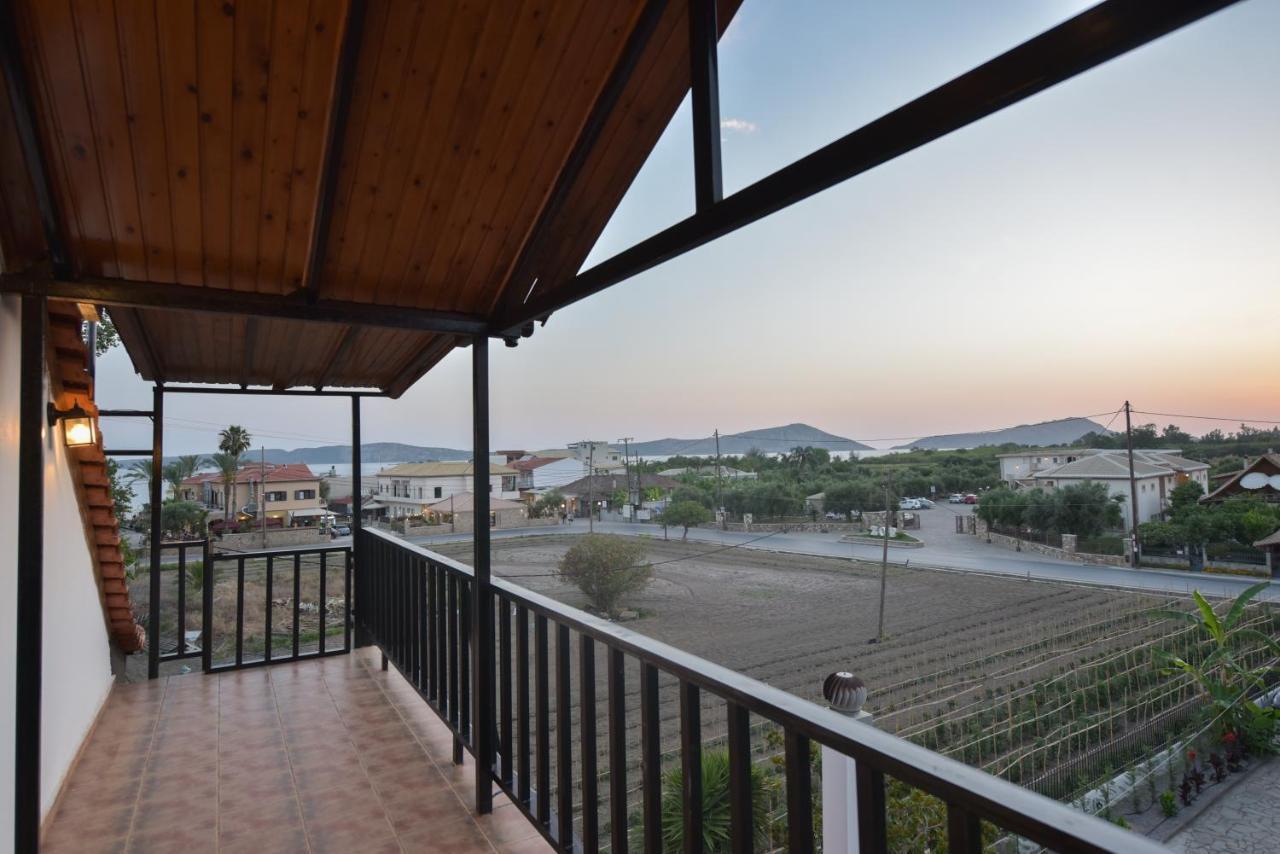 Alexandre Maison Beachfront Gialova Vacation Home Zewnętrze zdjęcie
